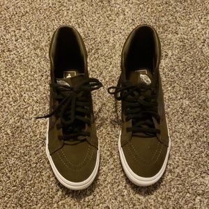 Vans SK8 Hi Slim Cutout